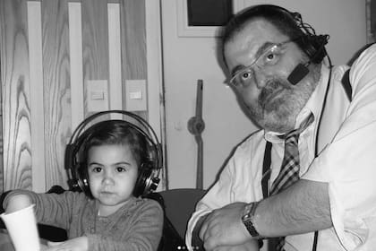Jorge Lanata junto a su hija Lola
