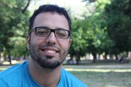 Jorge Luis Peralta, investigador de la UNLP sobre literaturas sexo-disidentes
