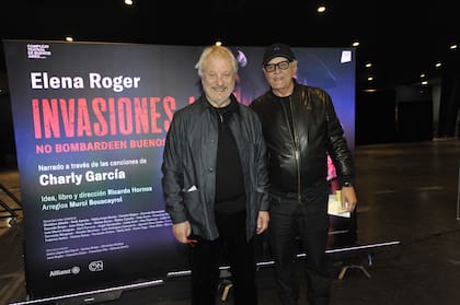 Jorge Marrale y Juan Leyrado, dos grandes figuras de la escena local, posaron juntos para los flashes muy cancheros