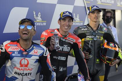 Jorge Martín, Aleix Espargaró y Luca Marini, los pilotos que partirán más adelante en la carrera del Gran Premio de la República Argentina de MotoGP.