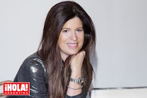 “Jorge mejora paso a paso y eso es lo más importante", dice Elba, que acompaña a su marido internado hace más de dos meses, cuida de sus hijos Valentino y Allegra (fruto de un primer matrimonio) y no descuida su trabajo.