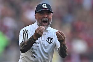 Sampaoli, en Brasil: ataque de furia, el canto irónico de los hinchas y una cláusula millonaria