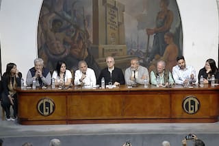 Taiana visitó la CGT y rechazó la reforma laboral que impulsa Milei