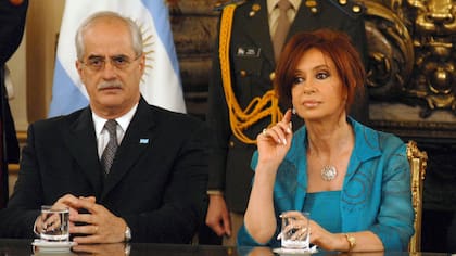 Jorge Taiana y Cristina Kirchner