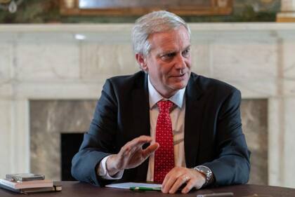 El líder del Partido Republicano chileno, José Antonio Kast, aparece como favorito en las principales encuestas del país.