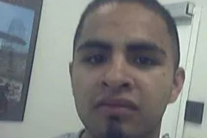 Jose Bertin Cruz Estrada el bombero detenido por la Patrulla Fronteriza en Washington y luego deportado