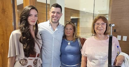 José Bianco compartió este especial momento con su familia (Captura: Instagram @josebiancook)