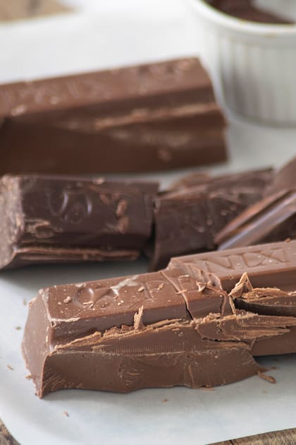 José canjeaba en el colegio los bombones que le daba su abuelo