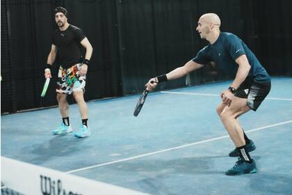 José Chatruc y Mariano Pernía, una de las parejas que participaron del primer torneo para exfutbolistas