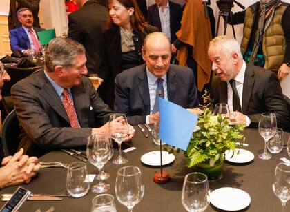 José Claudio Escribano, Guillermo Francos y Martín Etchevers