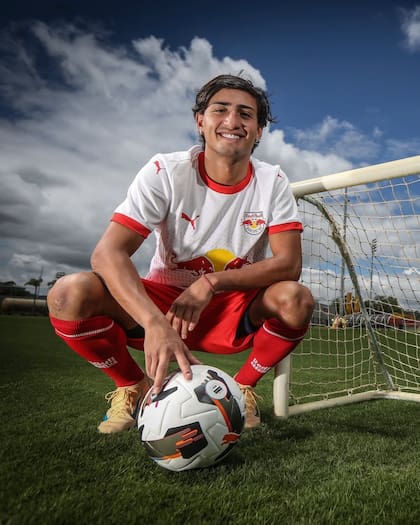 José Herrera es el único argentino de Bragantino; llegó este año desde Fortaleza