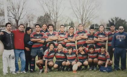 José jugó al rugby en el club Beromama.