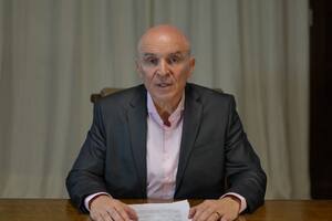 José Luis Espert firmó el contrato con Fred Machado semanas antes de oficializar su candidatura presidencial en 2019