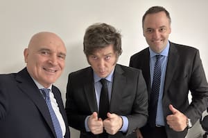 José Luis Espert, Javier Milei y Manuel Adorni, en los estudios de A24