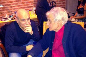 José Luis Espert y Juan José Sebreli en el cumpleaños de Fernando Iglesias, en 2016