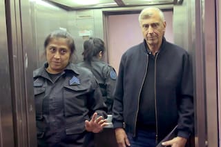 Un testigo declaró que Adorni le pagó US$21.000 por 18 meses de alquiler de una casa en Indio Cua