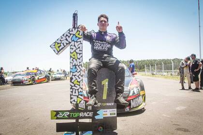 José Malbrán pasó del mundo de los simuladores a la pista de verdad y en 14 meses se consagró campeón de Top Race Junior