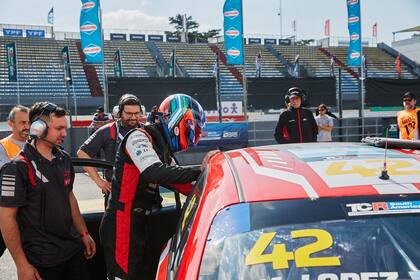 José María "Pechito" López será protagonista, con Toyota, de la carrera más importante del calendario de TC2000: 200 Kilómetros de Buenos Aires.