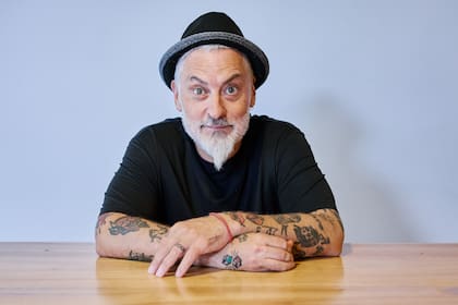 José Palazzo tiene dos hijas que aman la música como él, aunque de chicas le preguntaban por qué iban a festivales en las vacaciones y no a la playa "como los demás"