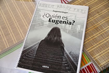 José Paz Iturralde escribió "¿Quién es Eugenia?". En sus páginas hay diversos recuerdos de la vida de Unger como prisionera.