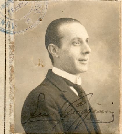 José Testorelli hijo fue discípulo de su padre y quien profundizó la especialidad en relojería de la firma, que llegaría a representar en el país a las marcas más prestigiosas del mundo.