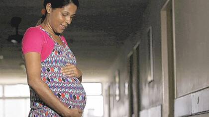 Joseilda Maria, de Recife, está preocupada por el impacto del zika en su bebé.