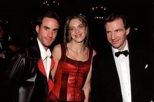 Joseph, Martha y Ralph Fiennes, en una fiesta realizada después de una entrega de los Bafta unos años atrás