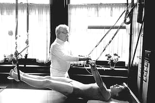Joseph Pilates, creador del método de entrenamiento: “Sería un grave error pensar que sólo con hacer ejercicio es suficiente”