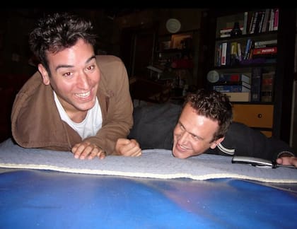 Josh Radnor y Jason Segel en la grabación de How I Met Your Mother (Instagram/@joshradnor)