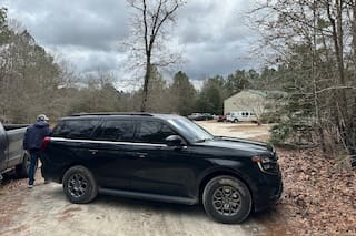 Joven armado abatido en Mar-a-Lago no se interesaba por política ni armas, afirma su primo