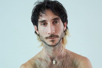 "Me di cuenta que extraño mucho trabajar allá. Si bien es parecido porque hay muchos puentes con Argentina, coproducciones y admiración mutua, hay una diferencia. Yo, al menos, la registro y no me di cuenta cuánto extrañaba hasta que no volví a trabajar en Buenos Aires, después de cinco años"