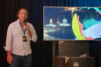 Juan Antonio Pizzi durante la presentación del FIFA 20 Conmebol Libertadores