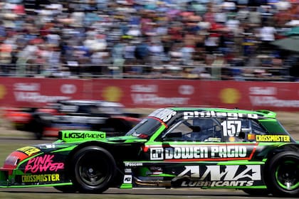 Juan Bautista De Benedictis, último ganador en Viedma; el necochense dejó el Ford del Martínez Competición y cumplirá un segundo ciclo en el Catalán Magni Motorsport