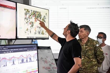 Juan Cabandié, en 2022, durante los incendios en Corrientes