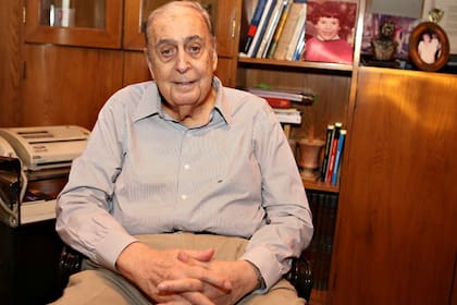 Juan Carlos Mesa está cerca de cumplir 85 años, pero eso no lo desanima si no todo lo contrario sigue pensando proyectos