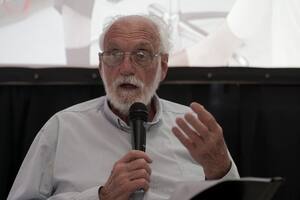 Por qué para De Pablo “se alejó el fantasma del próximo diluvio universal”