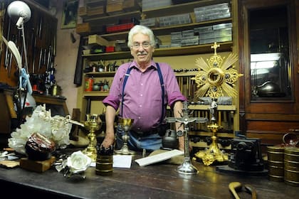 Juan Carlos Pallarols en su lugar de trabajo