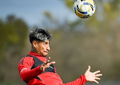 Juan Carlos Portillo figura entre los convocados por Gallardo para la ida de los octavos de final ante Libertad