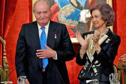 Juan Carlos y la reina Sofía llevan casados casi 60 años.