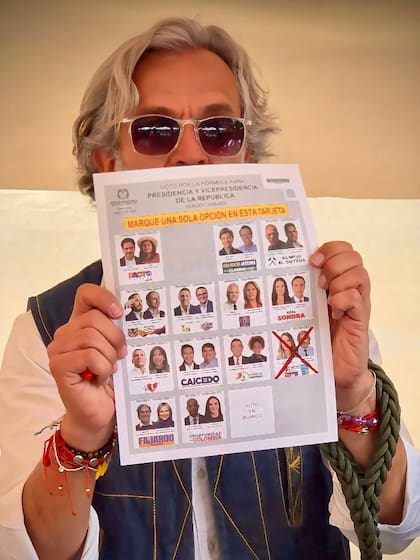 Juan Daniel Oviedo se refirió a la campaña de Abelardo de la Espriella y la describió como "sucia, machista y homofóbica" (Foto: Instagram/@jdoviedoar)