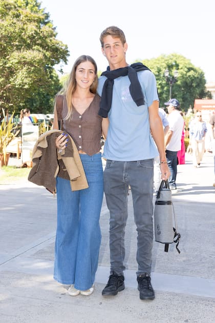 Juan de Narváez y Valentina Merlos (hija del polista Pite Merlos) llevaron el mate.