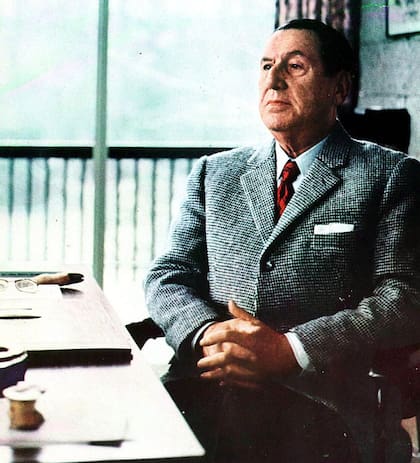 Juan Domingo Perón (8 de octubre de 1895 - 1 de julio de 1974)
