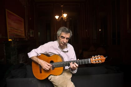 Juan Falú
