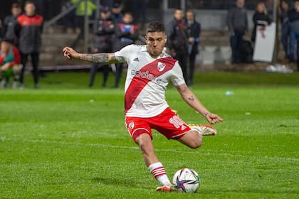 Juan Fernando Quintero fue uno de los mejores contra Patronato, y de su estado físico dependerá que River pueda superar a Argentinos y Estudiantes
