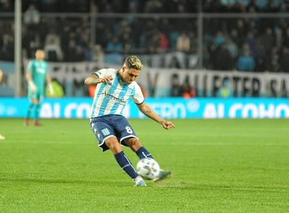 Juan Fernando Quintero no estará disponible para el duelo ante Huracán por Copa Argentina