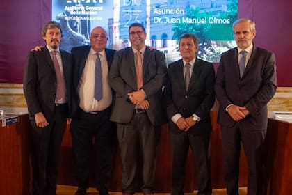 Juan Ignacio Forlón, Javier Fernández, Juan Manuel Olmos, Alejandro Nieva y Gabriel Mihura Estrada