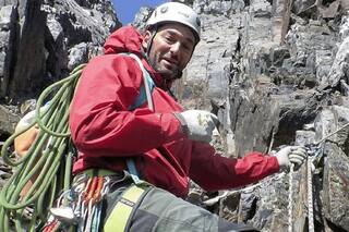 Murió un rescatista en Ushuaia tras caer por un acantilado en un glaciar