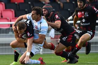 Francia: el try de Imhoff y el buen día argentino en la vuelta del Top 14