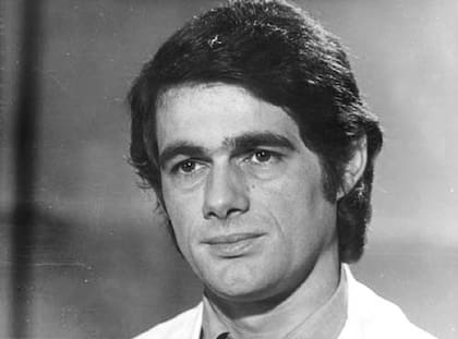 Juan José Camero y esa clásica estampa de galán