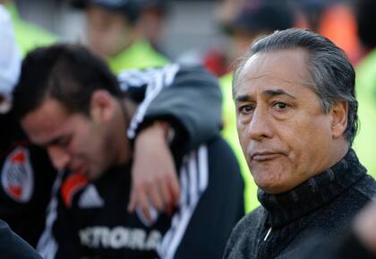 Juan Jose Lopez fue el técnico de la última campaña de River previa al descenso